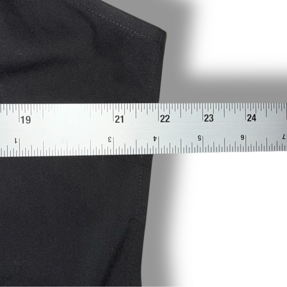 FOXCROFT Taylor Non-Iron Sleeveless Collar Button Down Shirt - Black 16 - Picture 8 of 16
